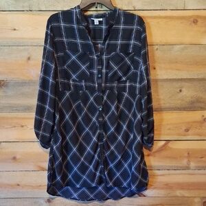 Liz Lange Black and White Checkered Maternity Tunic Top